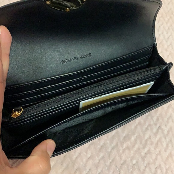 Michael Kors🖤Fulton Large Flp Continental Wallet - Picture 5 of 10